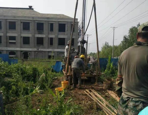 撫順市危險廢物無害化處置及資源綜合利用項目（一期）水池、焚燒車間、焚燒車間煙囪工程